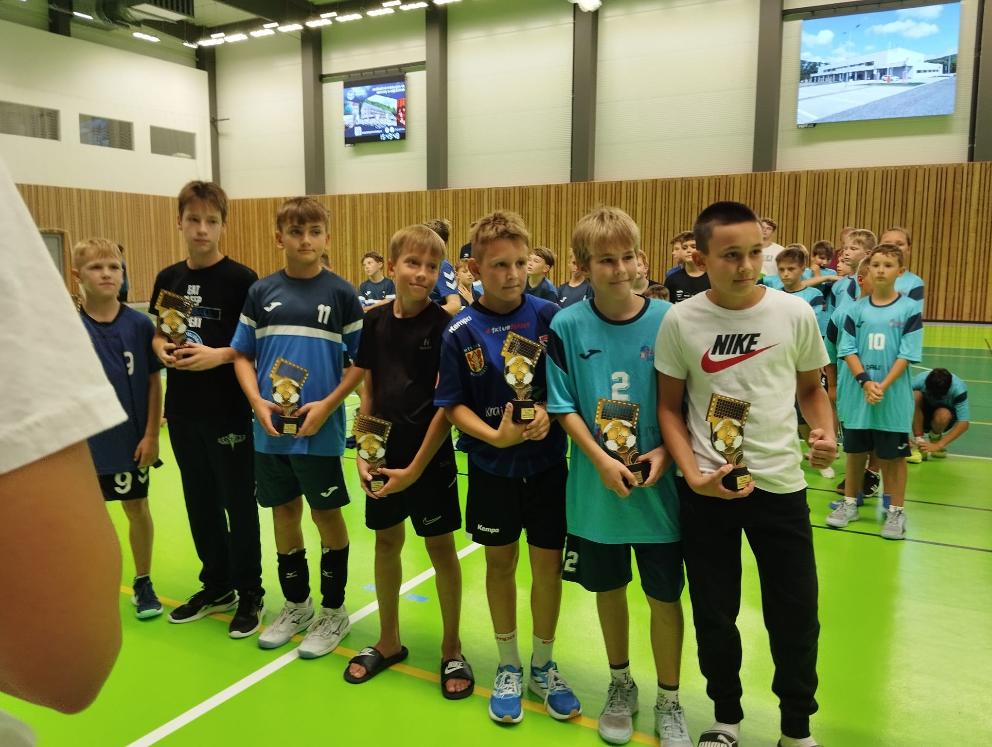 bagr cup (1)